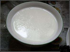 為什么牛奶加熱后會(huì)有層皮