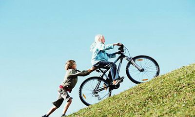 關(guān)于助人為樂的經(jīng)典英語句子