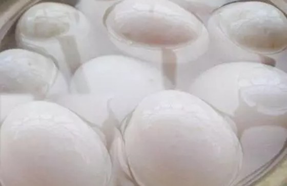 咸鴨蛋為什么會出油,咸鴨蛋的腌制方法