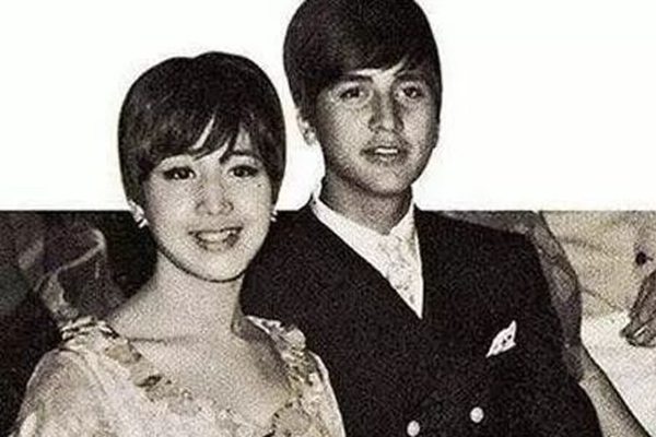 賭王大房為什么這么慘,賭王何鴻燊大房為何沒(méi)有分到家產(chǎn)