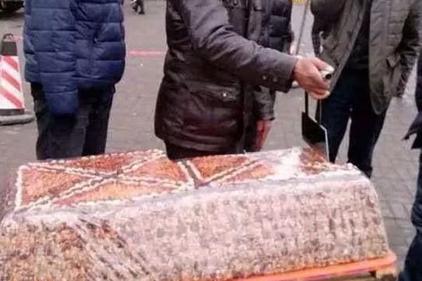 切糕為什么那么貴,切糕的價(jià)格,切糕多少錢一斤