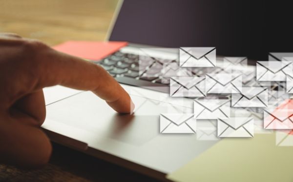 為什么電子郵箱的地址都有個(gè)@符號