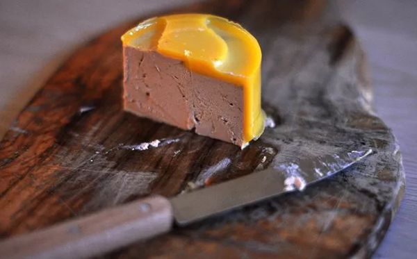 法式鵝肝為什么那么大,法國(guó)鵝肝出名的原因