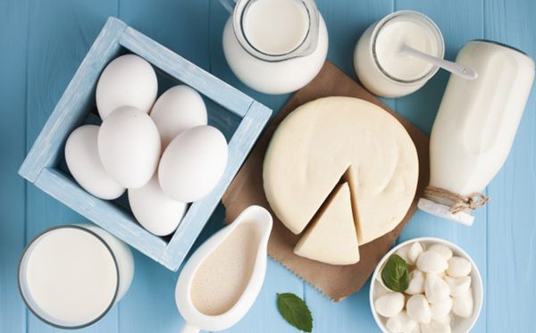 為什么不能空腹喝牛奶,不能空腹喝牛奶的原因是什么