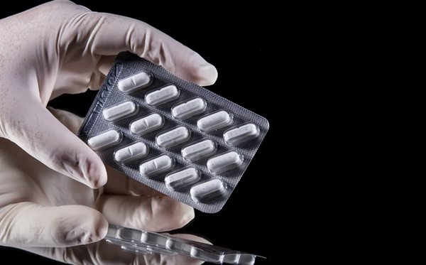 羥氯喹怎么讀,羥氯喹片是治什么的,有哪些副作用