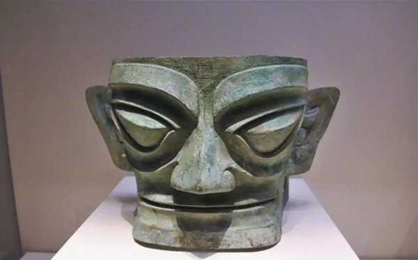 三星堆面具為什么像外星人？