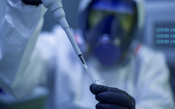 打完新冠疫苗仍被感染咋回事,為什么打了疫苗還會感染