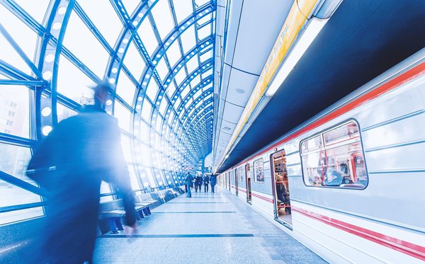 同是地鐵為什么有的叫subway，有的卻叫metro？