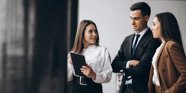 文科生男孩選什么專業(yè)最好,文科男生最吃香的專業(yè)