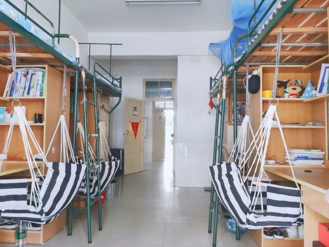 安徽文達(dá)信息工程學(xué)院宿舍條件怎么樣,有空調(diào)和獨立衛(wèi)生間嗎？（附宿舍圖片）