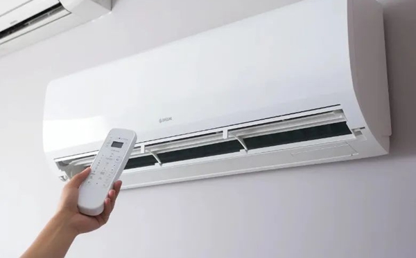 空調(diào)制熱輔熱開與關(guān)的區(qū)別,輔熱開著好還是不開好？