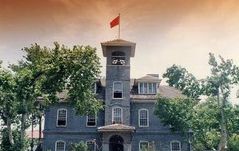 金陵中學(xué)簡介概況（建校歷史、地址、師資、校訓(xùn)、環(huán)境）