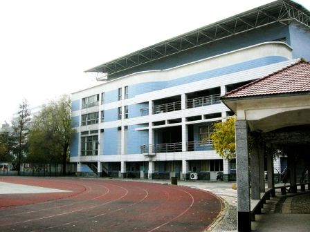 南京寧海中學(xué)簡介概況（建校歷史、地址、師資、校訓(xùn)、環(huán)境）