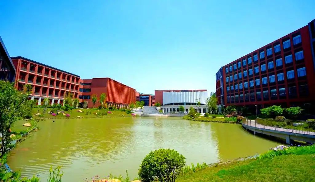 南京方山外國語學(xué)校地址在哪里_在哪個(gè)區(qū)？