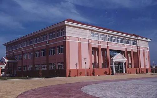 江蘇省溧水高級中學簡介概況（建校歷史、地址、師資、校訓、環(huán)境）