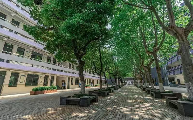 南京市第六十六中學簡介概況（建校歷史、地址、師資、校訓、環(huán)境）