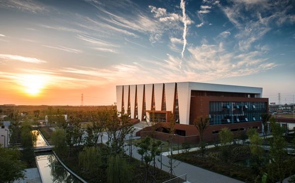 昆山中學(xué)在蘇州的排名第幾,南外屬于什么檔次？