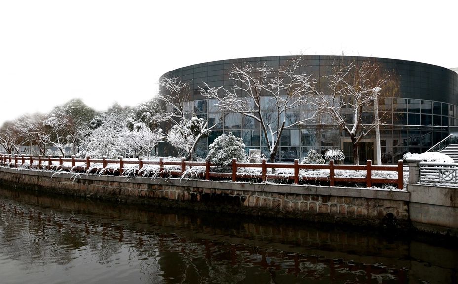 江蘇省太倉高級中學(xué)是公立還是私立,是重點(diǎn)中學(xué)嗎？