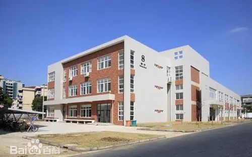 張家港市沙洲中學(xué)在蘇州的排名第幾,南外屬于什么檔次？