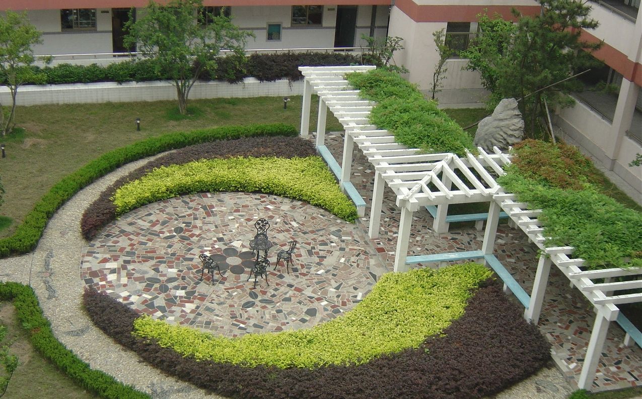 吳江平望中學(xué)簡介概況（建校歷史、地址、師資、校訓(xùn)、環(huán)境）