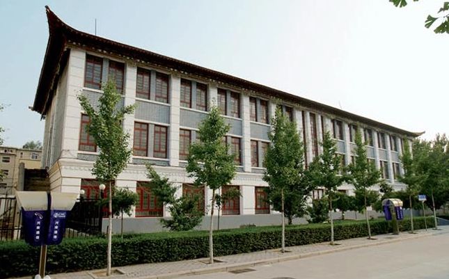 河南省實(shí)驗(yàn)中學(xué)地址在哪里_位于哪個(gè)區(qū)?