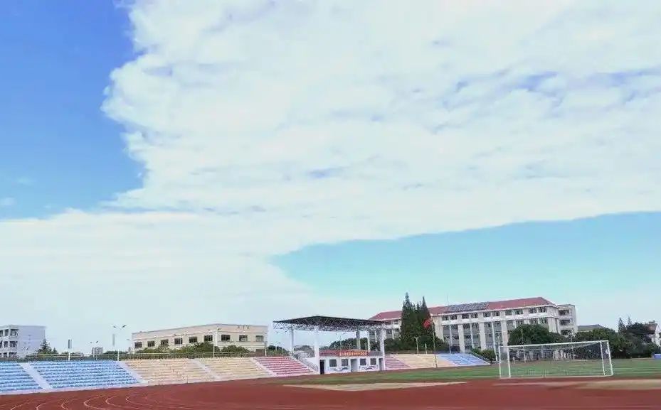 昆山陸家高級中學(xué)在蘇州的排名第幾,南外屬于什么檔次？