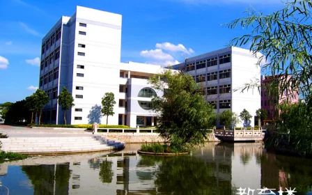 黃埭中學(xué)簡(jiǎn)介概況（建校歷史、地址、師資、校訓(xùn)、環(huán)境）