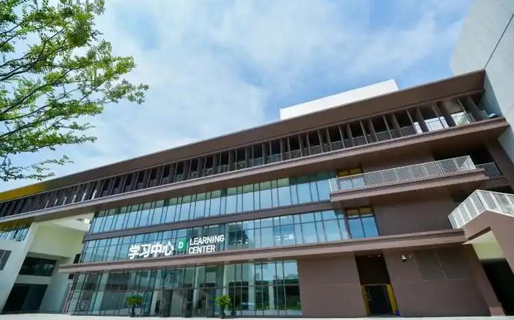 巴城高級中學(xué)地址在哪里_位于哪個區(qū)？