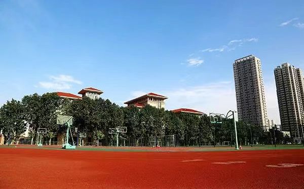 鄭州市第二中學有幾個校區(qū)_分別在哪里？