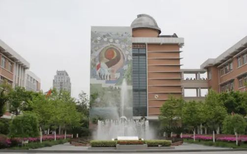 杭州第九中學(xué)簡(jiǎn)介概況（建校歷史、地址、師資、校訓(xùn)、環(huán)境）