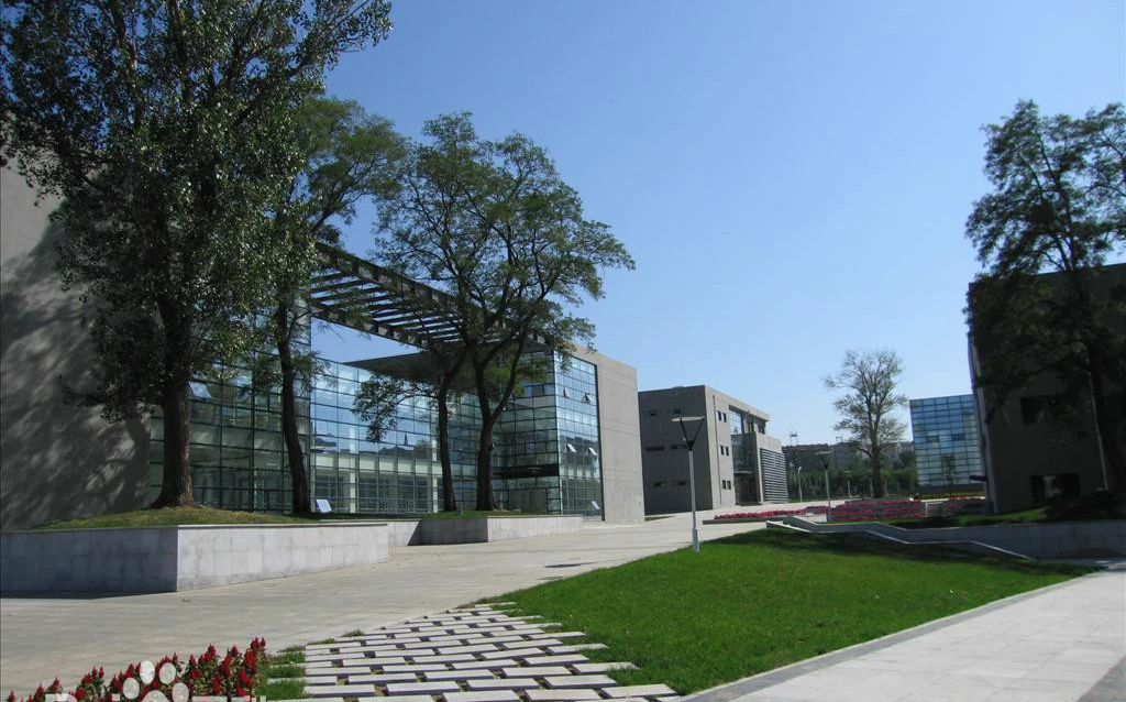 沈陽市第二中學(xué)在沈陽的排名第幾,屬于什么檔次？