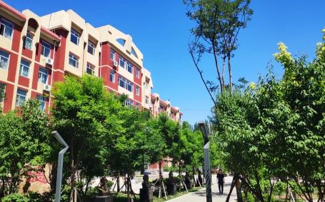 沈陽市第二十七中學(xué)簡介概況（建校歷史、地址、師資、校訓(xùn)、環(huán)境）