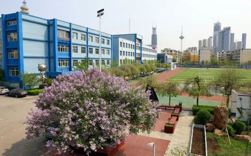 沈陽市回民中學(xué)簡介概況（建校歷史、地址、師資、校訓(xùn)、環(huán)境）