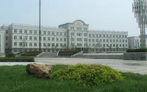 沈陽市第三十中學(xué)簡介概況（建校歷史、地址、師資、校訓(xùn)、環(huán)境）