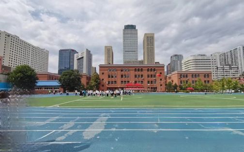 東北中山中學校區(qū)在哪_在什么區(qū)？