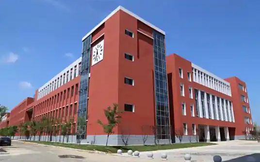 沈陽市遼中區(qū)第一高級中學簡介概況（建校歷史、地址、師資、校訓、環(huán)境）