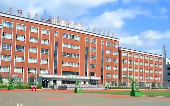 長春市第二中學(xué)在長春的排名第幾,屬于什么檔次？