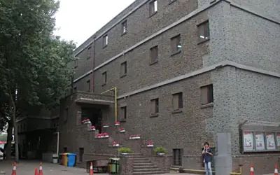 天津市新華中學(xué)簡(jiǎn)介概況（建校歷史、地址、師資、校訓(xùn)、環(huán)境）