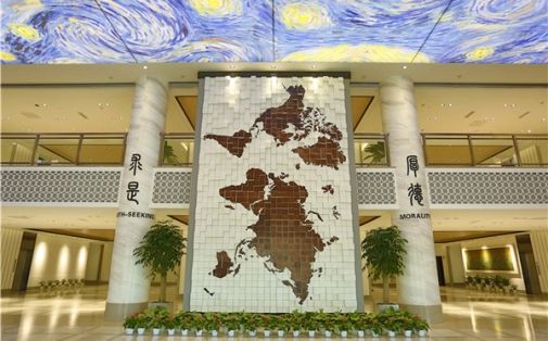 天津英華實(shí)驗(yàn)學(xué)校簡(jiǎn)介概況（建校歷史、地址、師資、校訓(xùn)、環(huán)境）