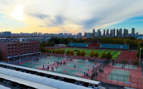 天津市武清區(qū)楊村第三中學(xué)校區(qū)在哪_在什么區(qū)？