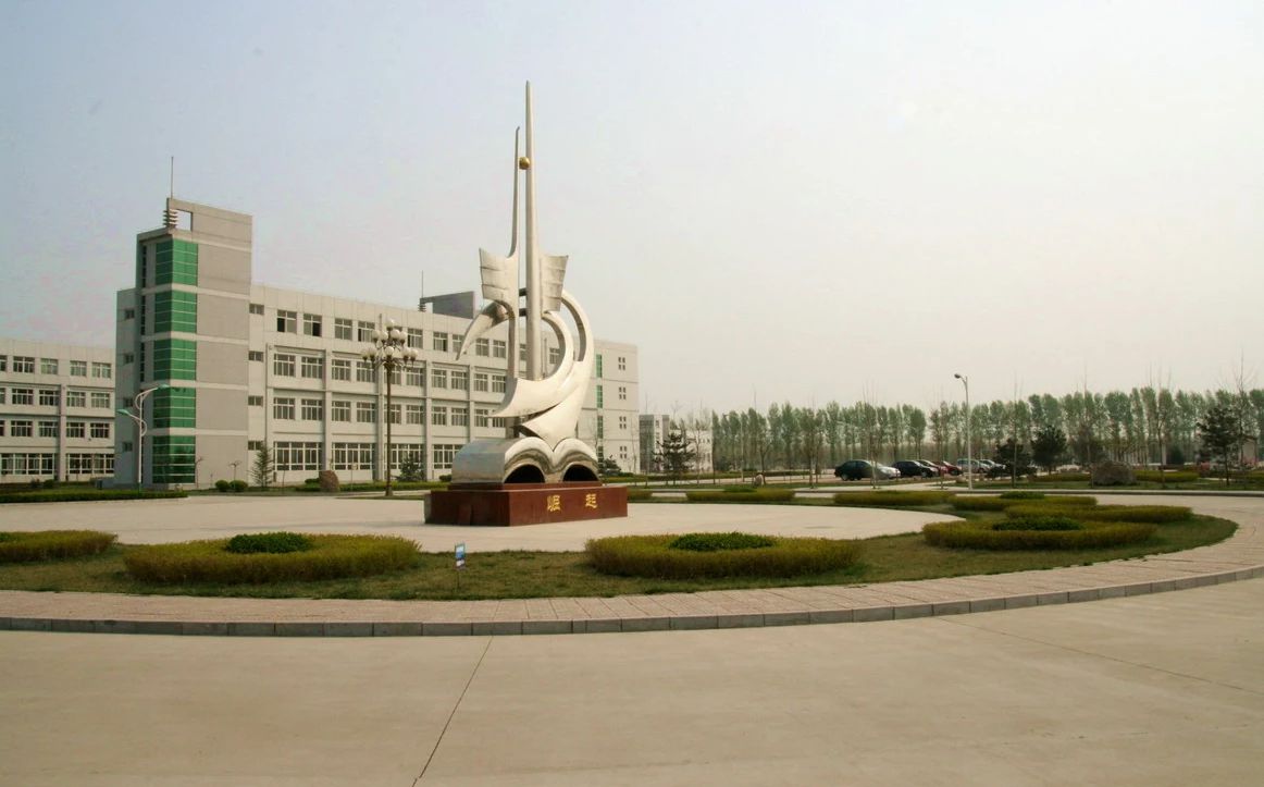 天津市寶坻區(qū)第一中學(xué)簡介概況（建校歷史、地址、師資、校訓(xùn)、環(huán)境）