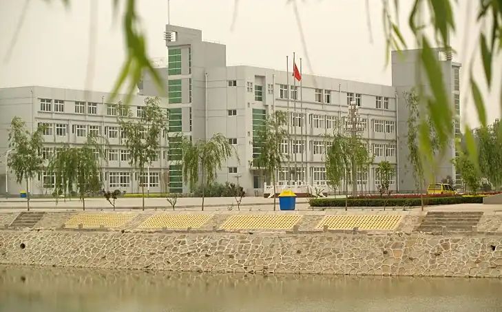 天津市寶坻區(qū)第一中學校區(qū)在哪_在什么區(qū)？