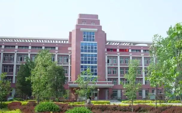 北辰區(qū)華辰學校校區(qū)在哪_在什么區(qū)？