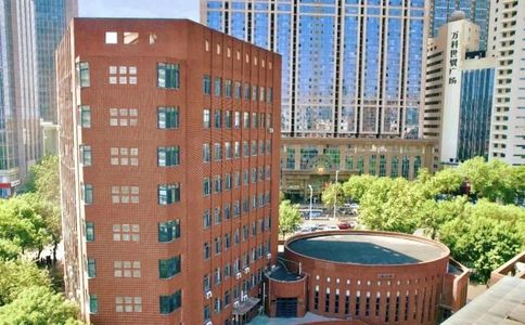 天津市建華中學(xué)校區(qū)在哪_在什么區(qū)？