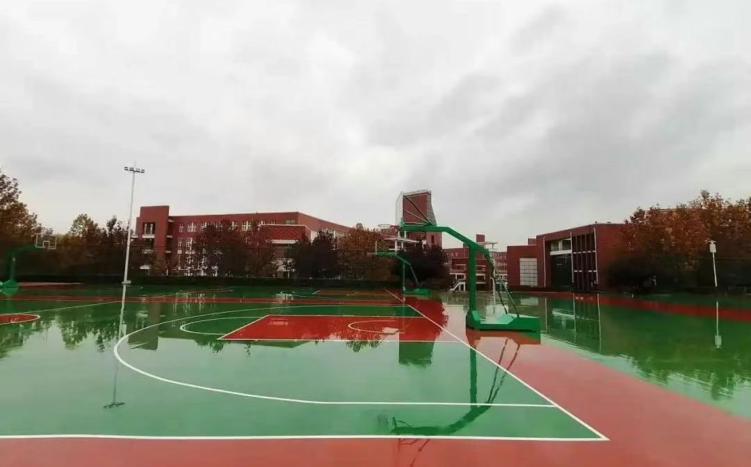 石家莊市鹿泉區(qū)第一中學(xué)校區(qū)在哪_在什么區(qū)？