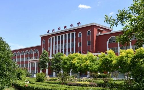 河北欒城中學(xué)簡(jiǎn)介概況（建校歷史、地址、師資、校訓(xùn)、環(huán)境）