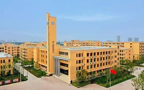 濟(jì)南外國(guó)語(yǔ)學(xué)校簡(jiǎn)介概況（建校歷史、地址、師資、校訓(xùn)、環(huán)境）