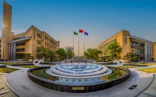 濟(jì)南外國語學(xué)校在濟(jì)南的排名第幾,屬于什么檔次？