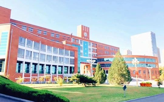 濟南市章丘區(qū)第五中學(xué)校區(qū)在哪_在什么區(qū)？