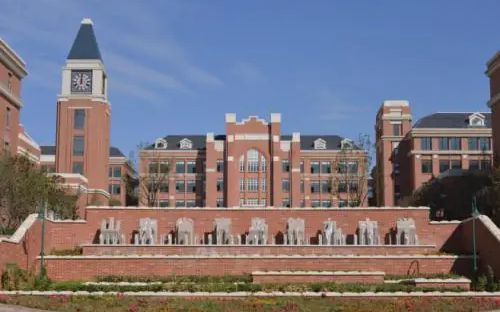 山東省青島第九中學(xué)在青島的排名第幾,屬于什么檔次？